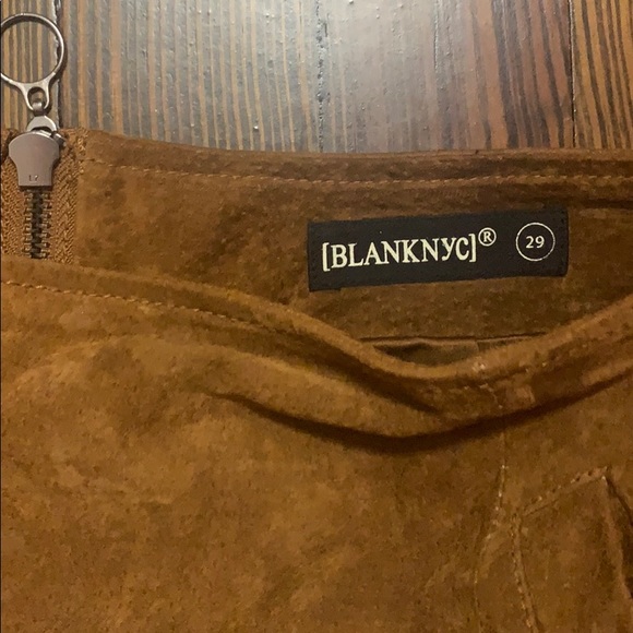 BLANK NYC Suede mini skirt - Picture 8 of 10